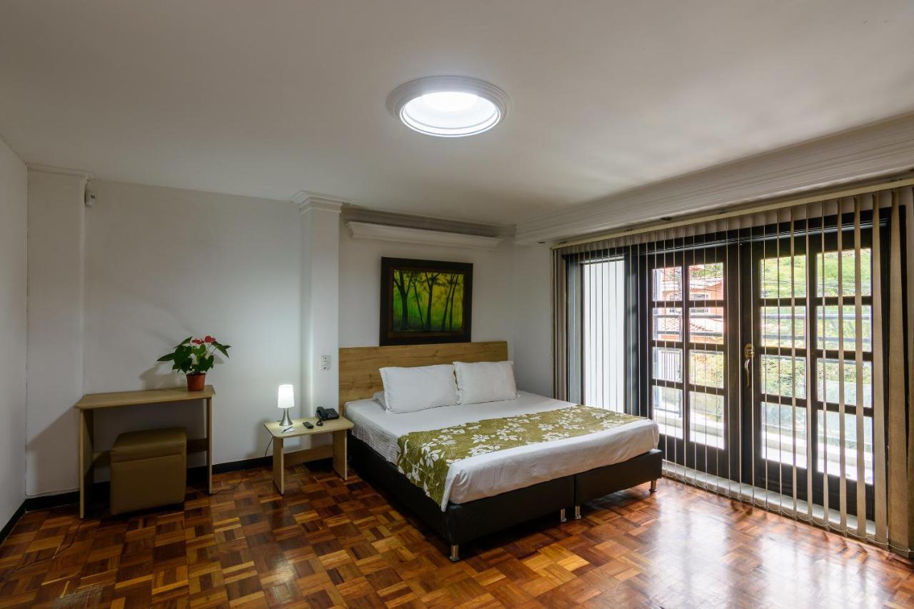 Like Home Hotel Boutique Medellín Exterior foto